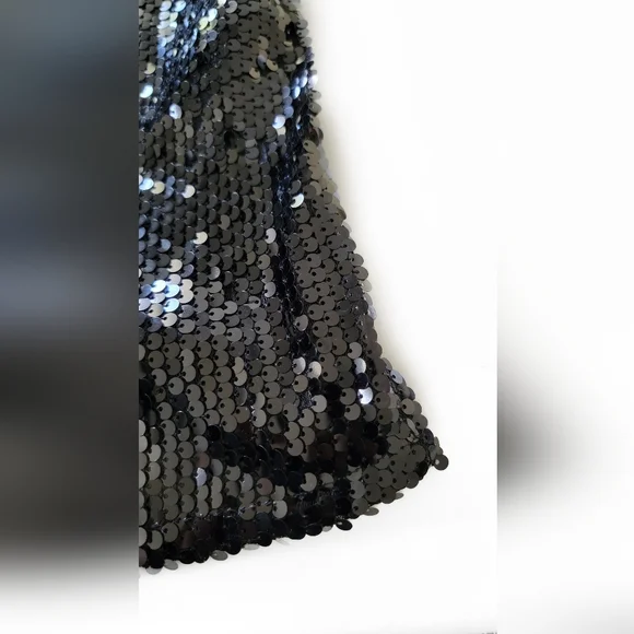 Black Sequin Sleeveless Top Size XL - Picture 6 of 7